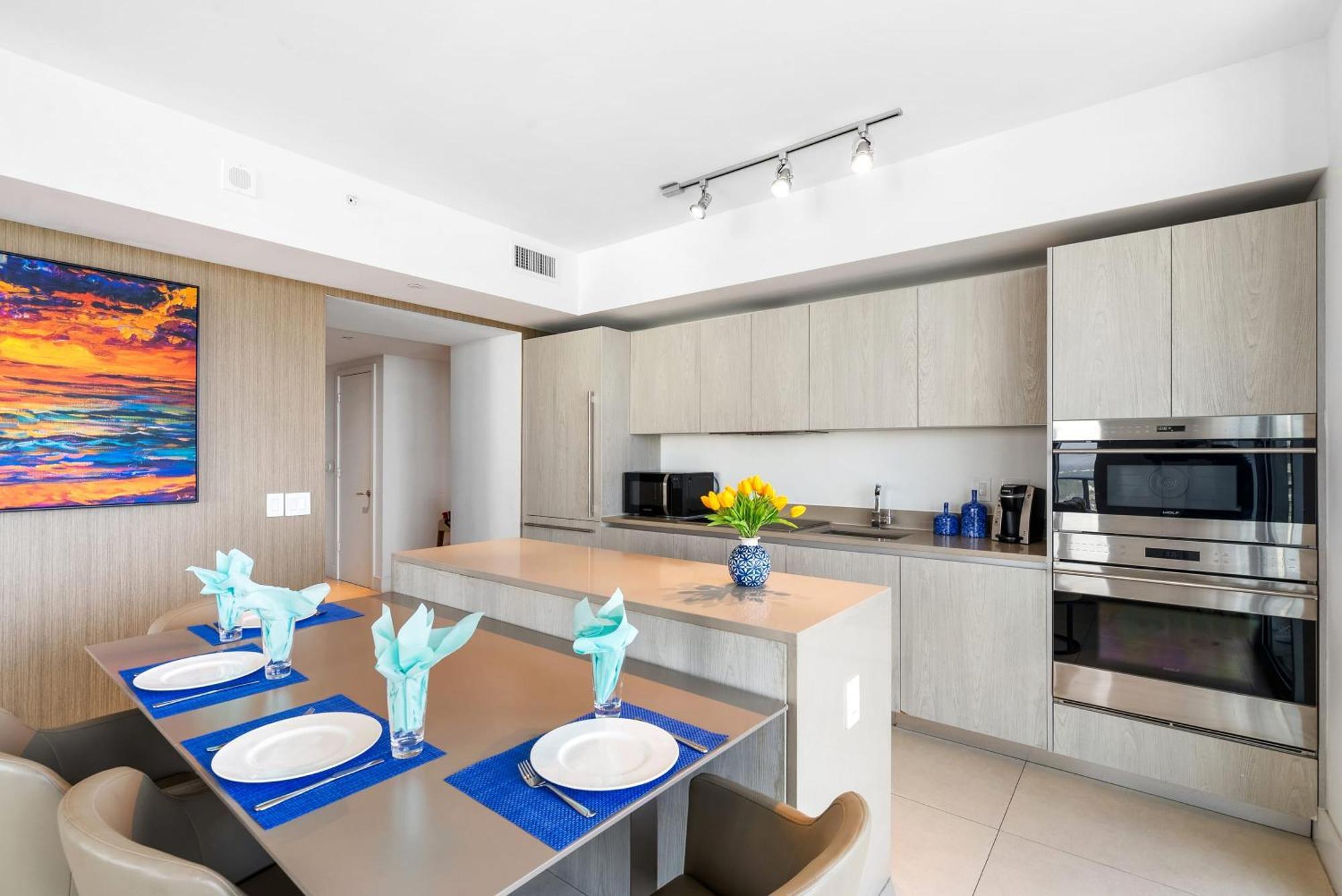 הוליווד High Floor Corner 2 Bdr At Lyfe Resort מראה חיצוני תמונה